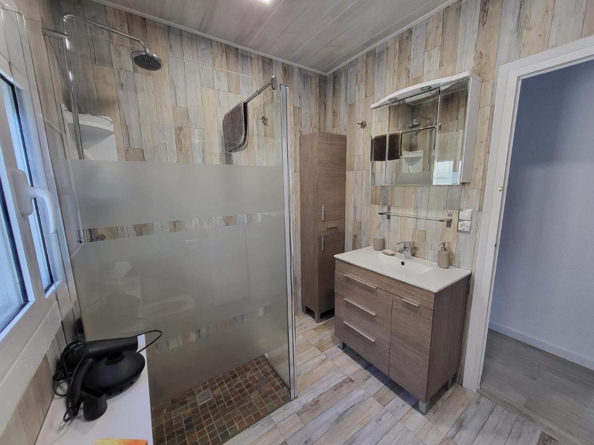 Torredembarra Cosy, Well Equipped House, 5 Min. From The Beach Exterior photo